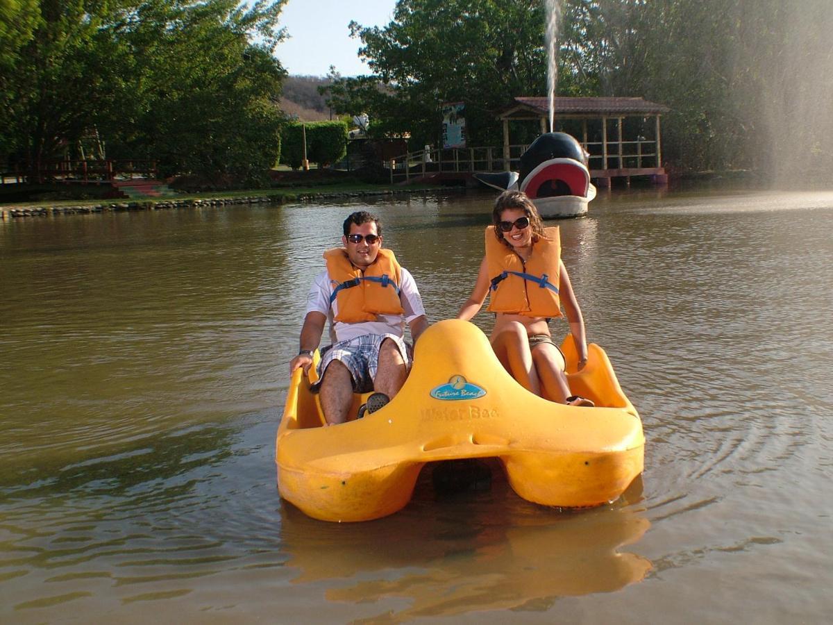 Resort Y Parque Acuatico Valle Dorado El Rosario Luaran gambar
