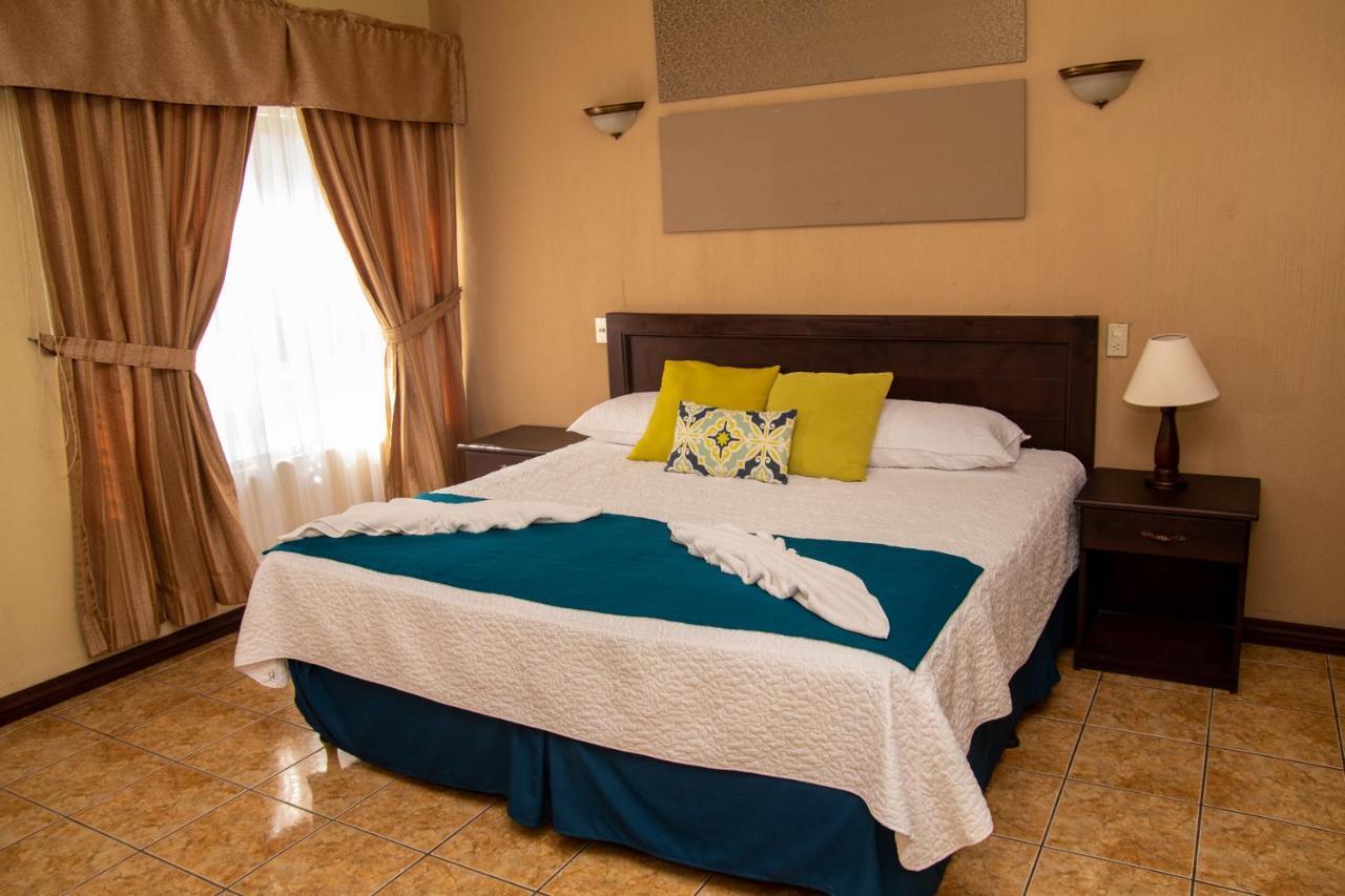 Resort Y Parque Acuatico Valle Dorado El Rosario Luaran gambar